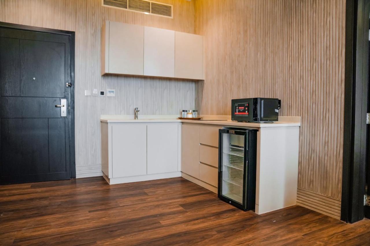 M14 Hotel Apartment ราสอัลไคมาห์ ภายนอก รูปภาพ