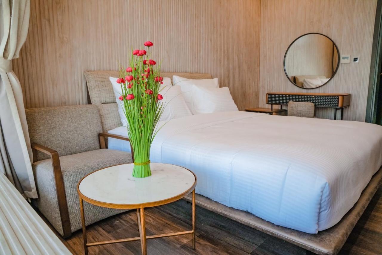 M14 Hotel Apartment ราสอัลไคมาห์ ภายนอก รูปภาพ