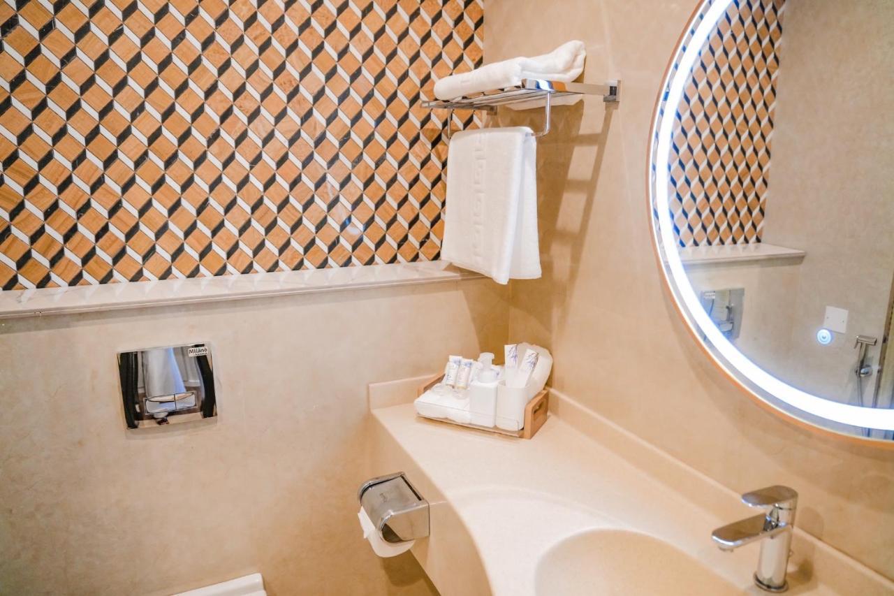 M14 Hotel Apartment ราสอัลไคมาห์ ภายนอก รูปภาพ